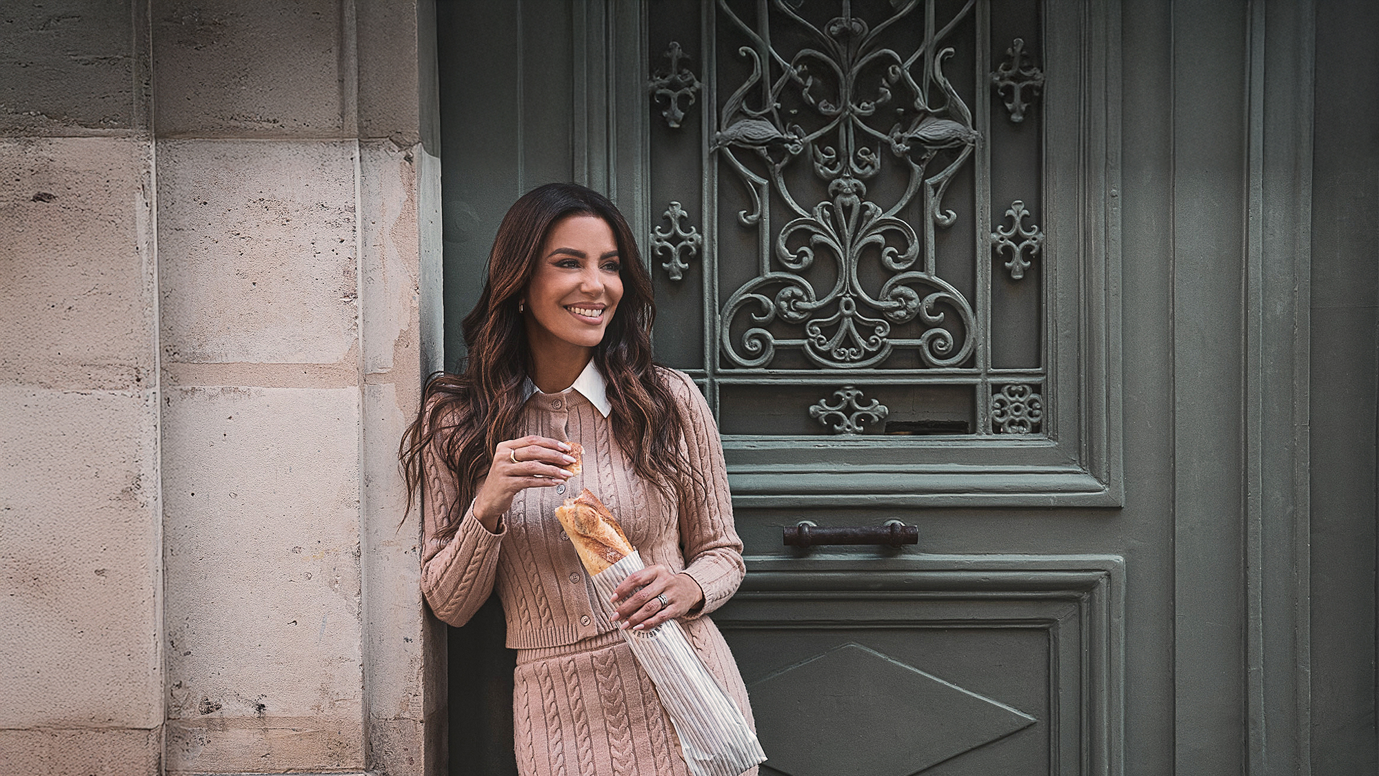 Eva Longoria: Searching For France